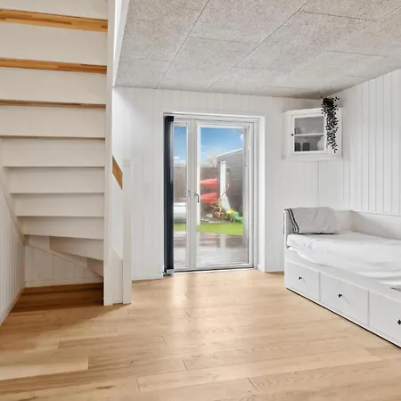 Feriehus Lækkert Hjem I Med Jacuzzi